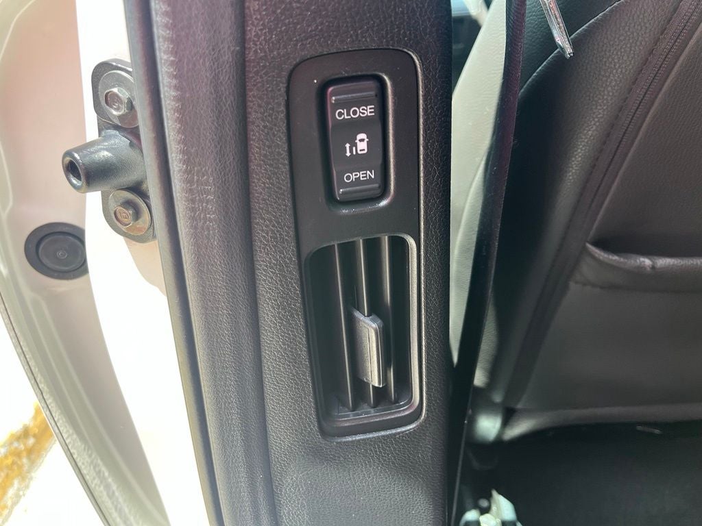 2019 Honda Odyssey Elite | Nav | Moonroof | BLIS | Rear Entertainment