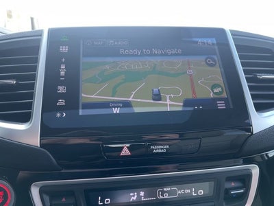 2016 Honda Pilot Touring AWD | Moonroof | Heated Seats | Power Lifgtgate