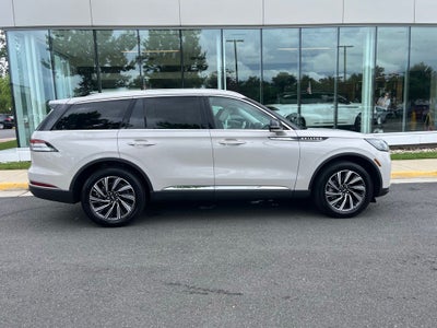 2025 Lincoln Aviator Premiere | Pano Moonroof | Bluecruise Equip | Co-Pilot360 2