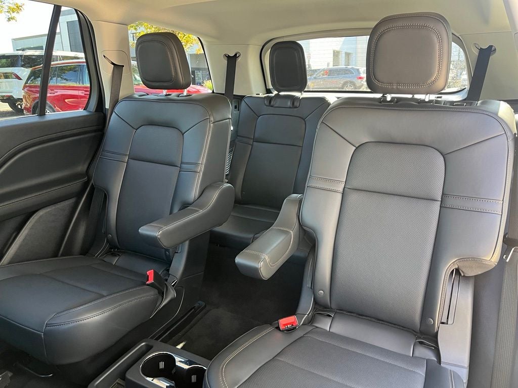 2026 Lincoln Aviator Premiere AWD | Jet Pkg | BLIS | Pano Roof
