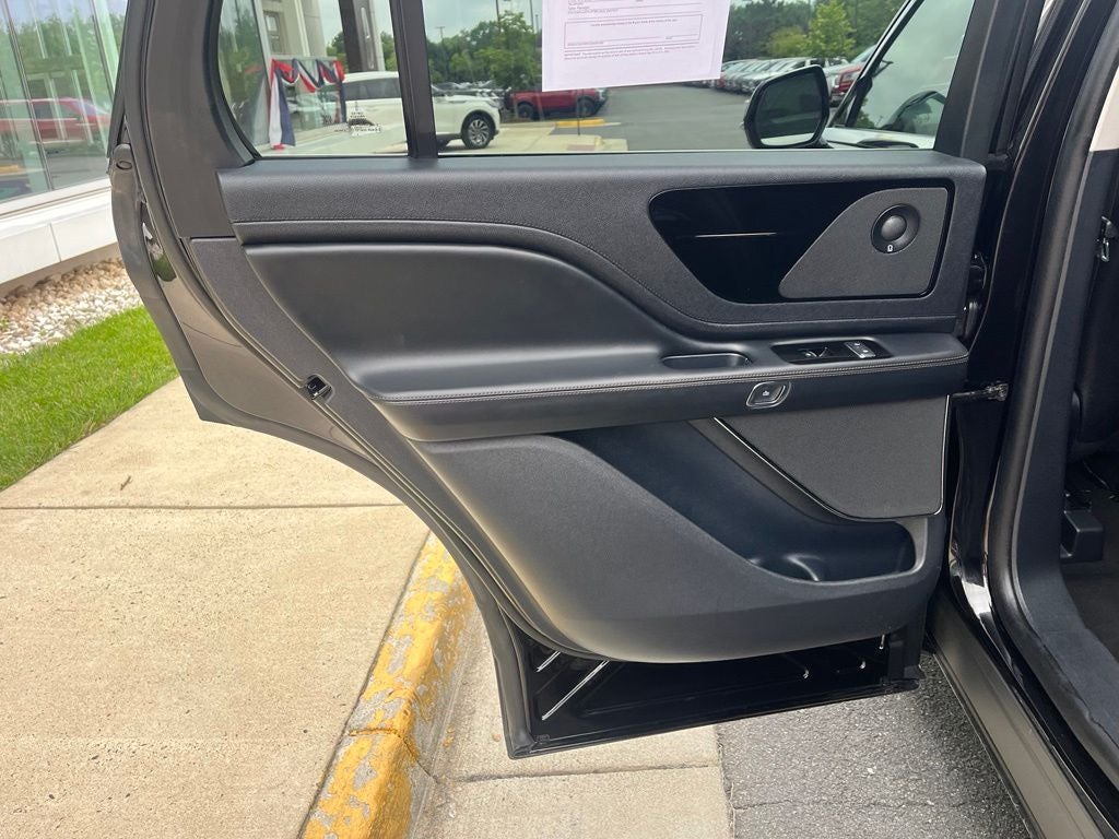 2025 Lincoln Aviator Premiere AWD | Pano Roof | 360 Cam | BLIS | HUD