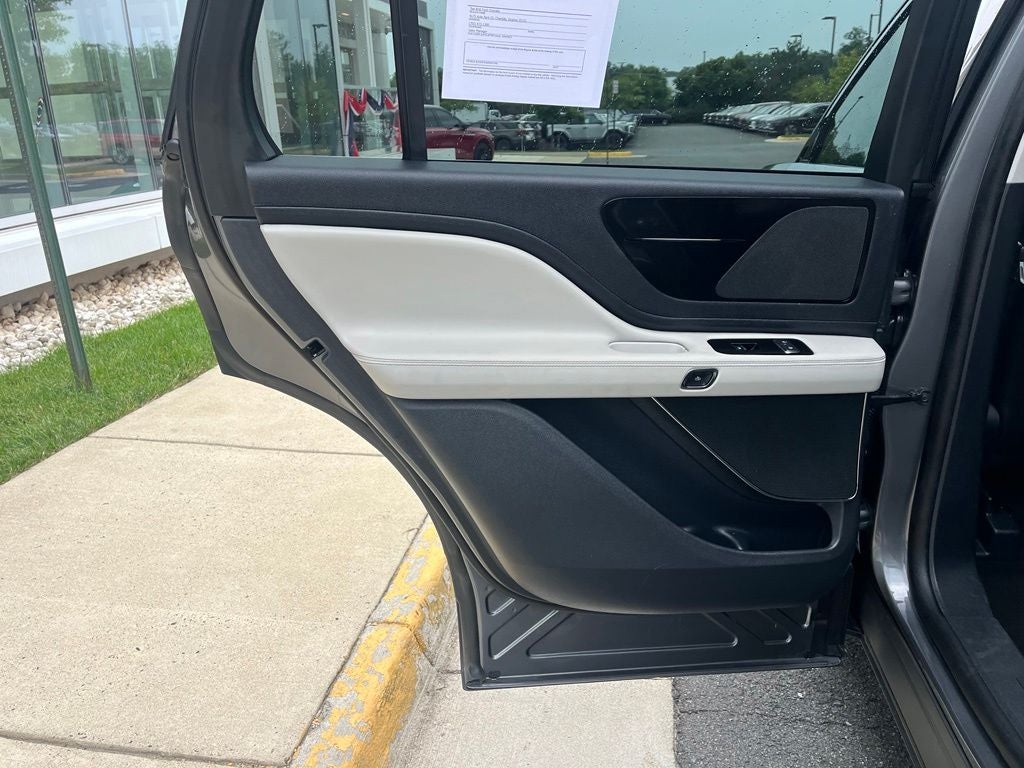 2025 Lincoln Aviator Premiere AWD | Pano Roof | 360 Cam | BLIS