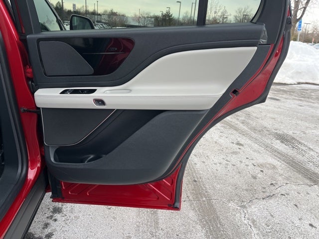 2025 Lincoln Aviator Premiere AWD | Pano Roof | 360 Camera | Jet Appear Pkg