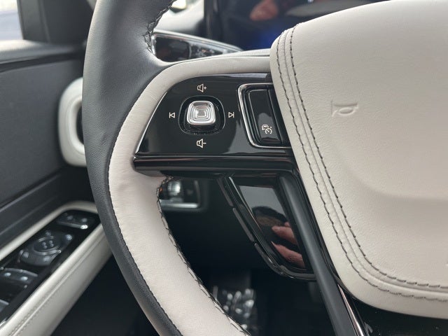 2025 Lincoln Aviator Premiere AWD | Pano Roof | 360 Camera | Jet Appear Pkg