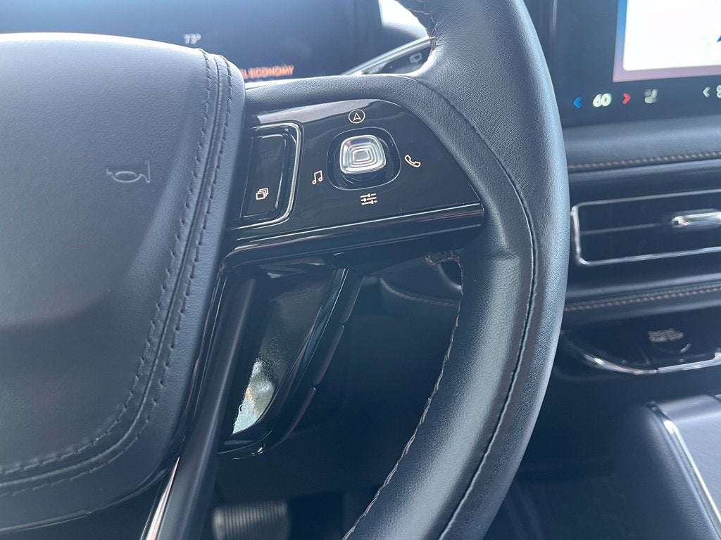 2025 Lincoln Aviator Premiere AWD | Pano Roof | HUD | 360 Cam