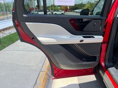 2026 Lincoln Aviator Premiere III AWD | Pano Roof | 360 Cam | BLIS | HUD