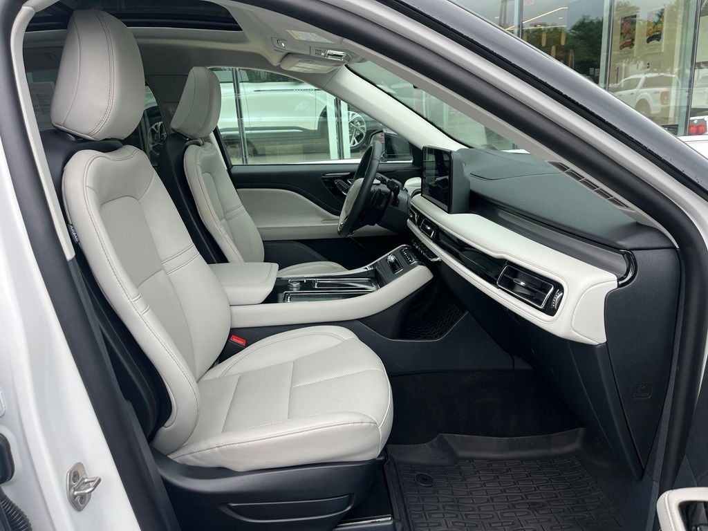 2026 Lincoln Aviator Premiere III AWD | Pano Roof | 360 Cam | BLIS | HUD