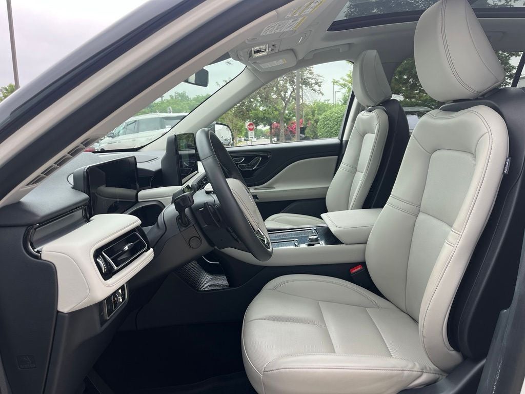 2026 Lincoln Aviator Premiere III AWD | Pano Roof | 360 Cam | BLIS | HUD