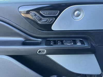 2023 Lincoln Aviator Reserve 4WD | Pano Roof | 360 Cam | Lux Pkg | DH Pkg