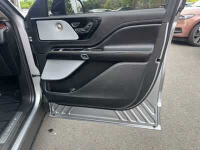 2023 Lincoln Aviator Reserve AWD | Pano Roof | 360 Cam | Luxury Pkg