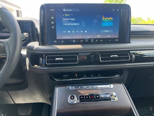 2026 Lincoln Aviator Reserve AWD | Pano Roof | BLIS | Co-Pilot360 2.0 | HUD