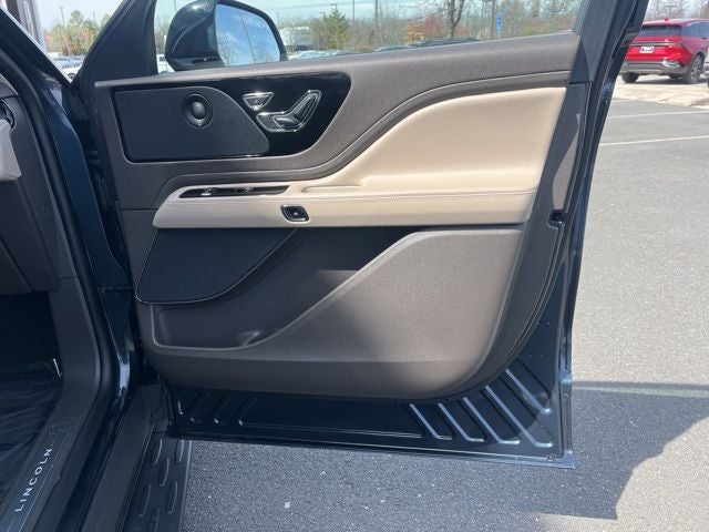 2023 Lincoln Aviator Reserve 4WD | Pano Roof | 360 Cam | Element Pkg