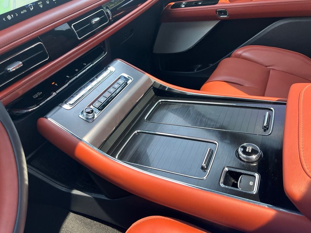 2026 Lincoln Aviator Reserve 4WD | Pano Roof | 360 Cam | Lux Pkg | Jet Pkg
