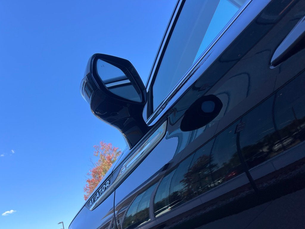2026 Lincoln Aviator Reserve AWD | Pano Roof | HUD | Low Miles | BLIS
