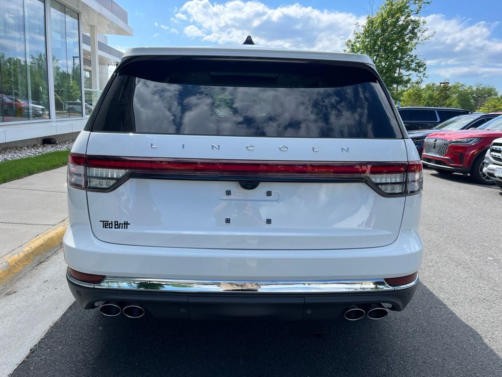 2026 Lincoln Aviator Reserve | Bluecruise | Illumination Pack | Pano Moonroof