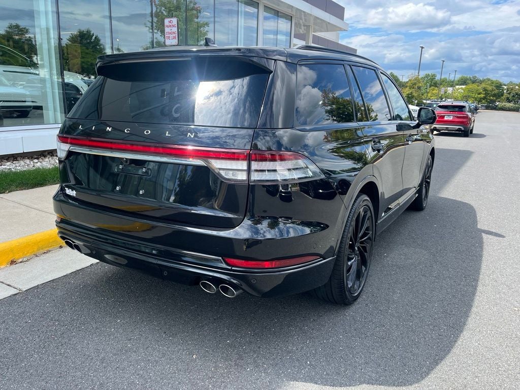 2023 Lincoln Aviator Reserve AWD | Pano Roof | 360 Cam | BLIS | Tow Pkg
