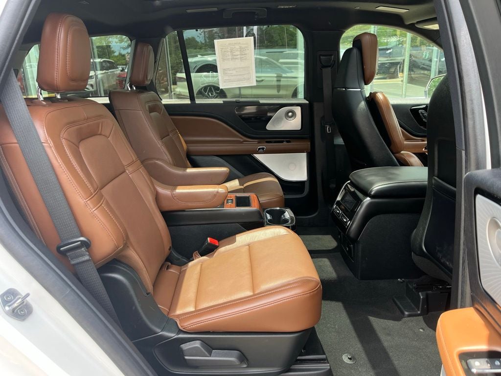 2023 Lincoln Aviator Reserve AWD | Pano Roof | 360 Cam | BLIS | Luxury Pkg