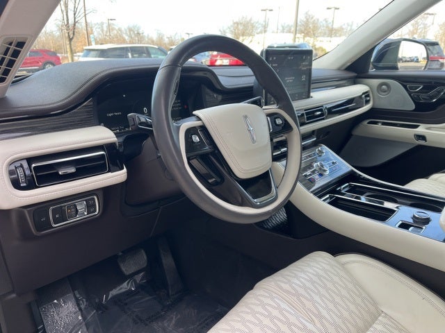 2023 Lincoln Aviator Black Label AWD | Pano Roof | 360 Camera | Handling Pkg