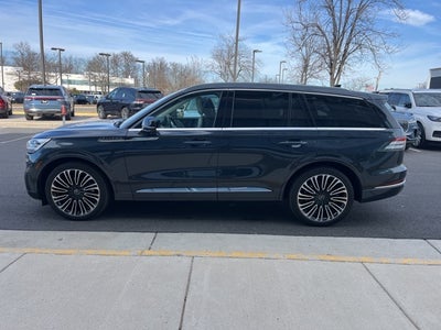 2023 Lincoln Aviator Black Label AWD | Pano Roof | 360 Camera | Handling Pkg