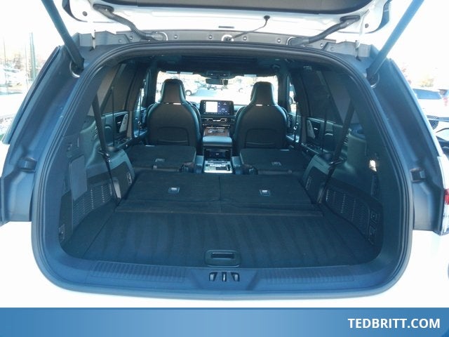 2025 Lincoln Aviator Black Label AWD | Jet Appear Pkg | Pano Roof | 360 Camera