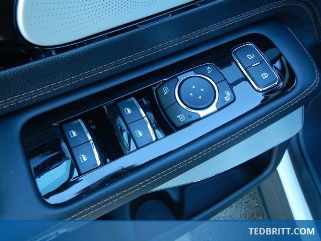 2025 Lincoln Aviator Black Label AWD | Jet Appear Pkg | Pano Roof | 360 Camera