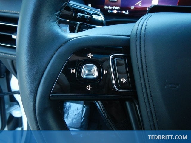 2025 Lincoln Aviator Black Label AWD | Jet Appear Pkg | Pano Roof | 360 Camera