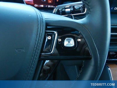 2025 Lincoln Aviator Black Label AWD | Jet Appear Pkg | Pano Roof | 360 Camera