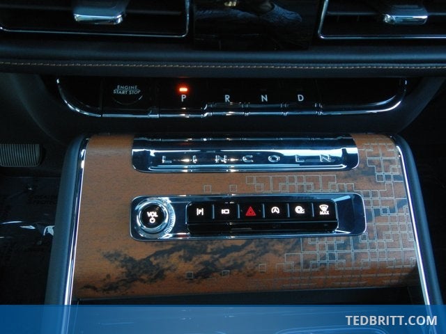 2025 Lincoln Aviator Black Label AWD | Jet Appear Pkg | Pano Roof | 360 Camera