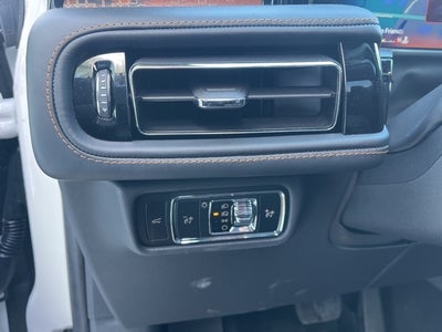 2025 Lincoln Aviator Black Label AWD | Pano Roof | 360 Camera | Jet Appear Pkg