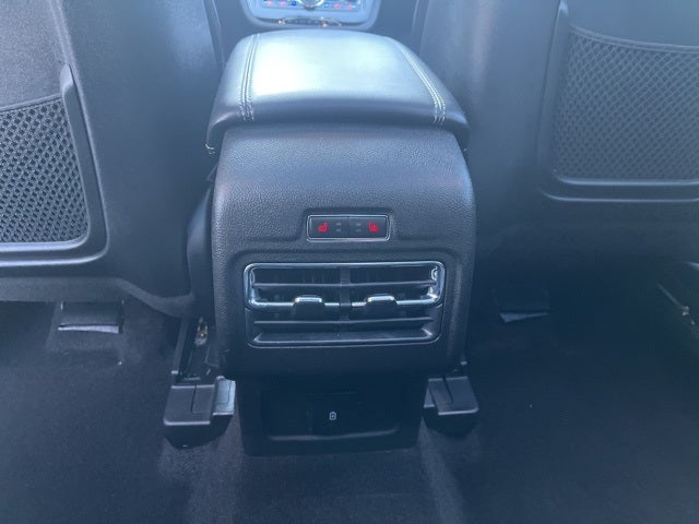 2022 Lincoln Corsair Standard AWD | Nav | Pano Roof | Premium Pkg