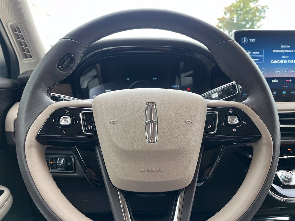 2024 Lincoln Corsair Reserve AWD | Pano Roof | BLIS | LKAS | Htd/Vent Seats