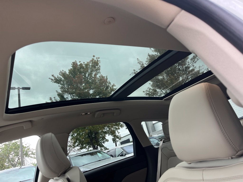 2024 Lincoln Corsair Reserve AWD | Pano Roof | BLIS | LKAS | Htd/Vent Seats