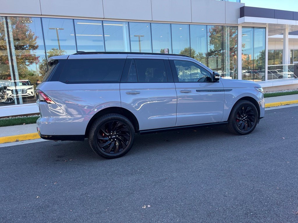 2025 Lincoln Navigator Reserve 4WD | Pano Roof | 360 Cam | BLIS | Jet Pkg
