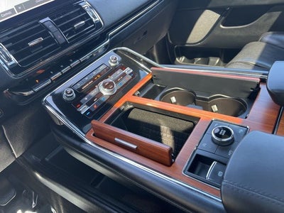 2019 Lincoln Navigator Reserve 4WD | Pano Roof | 360 Camera | HD Tow Pkg