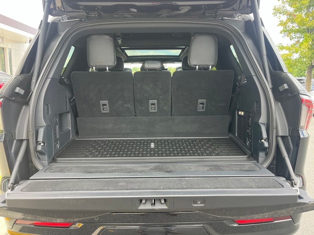 2025 Lincoln Navigator Black Label 4WD | 1 Owner | Pano Roof | BLIS | 360 Cam