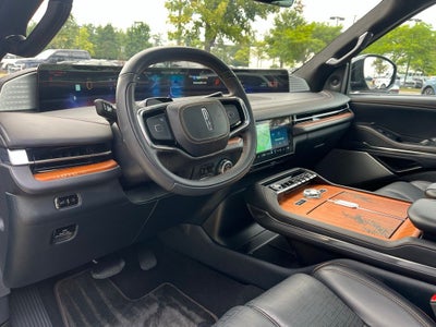 2025 Lincoln Navigator Black Label 4WD | 1 Owner | Pano Roof | BLIS | 360 Cam