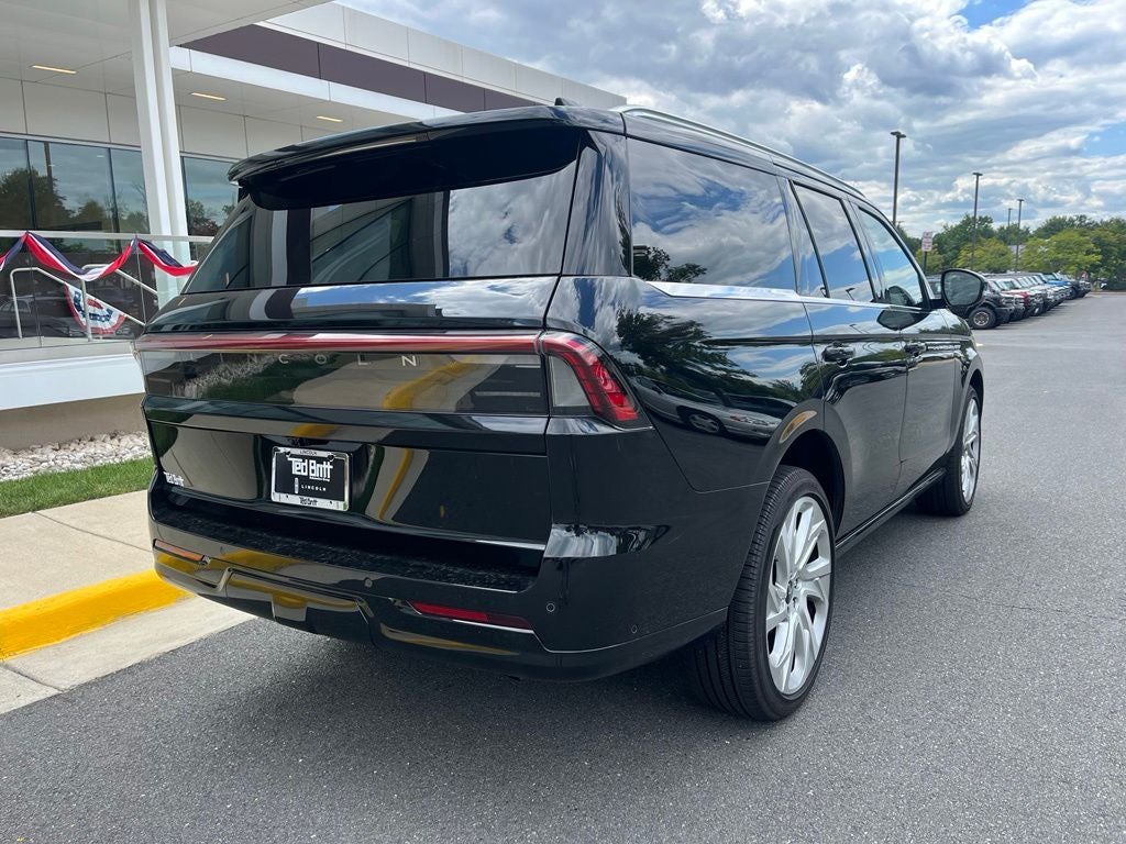 2025 Lincoln Navigator Black Label 4WD | 1 Owner | Pano Roof | BLIS | 360 Cam