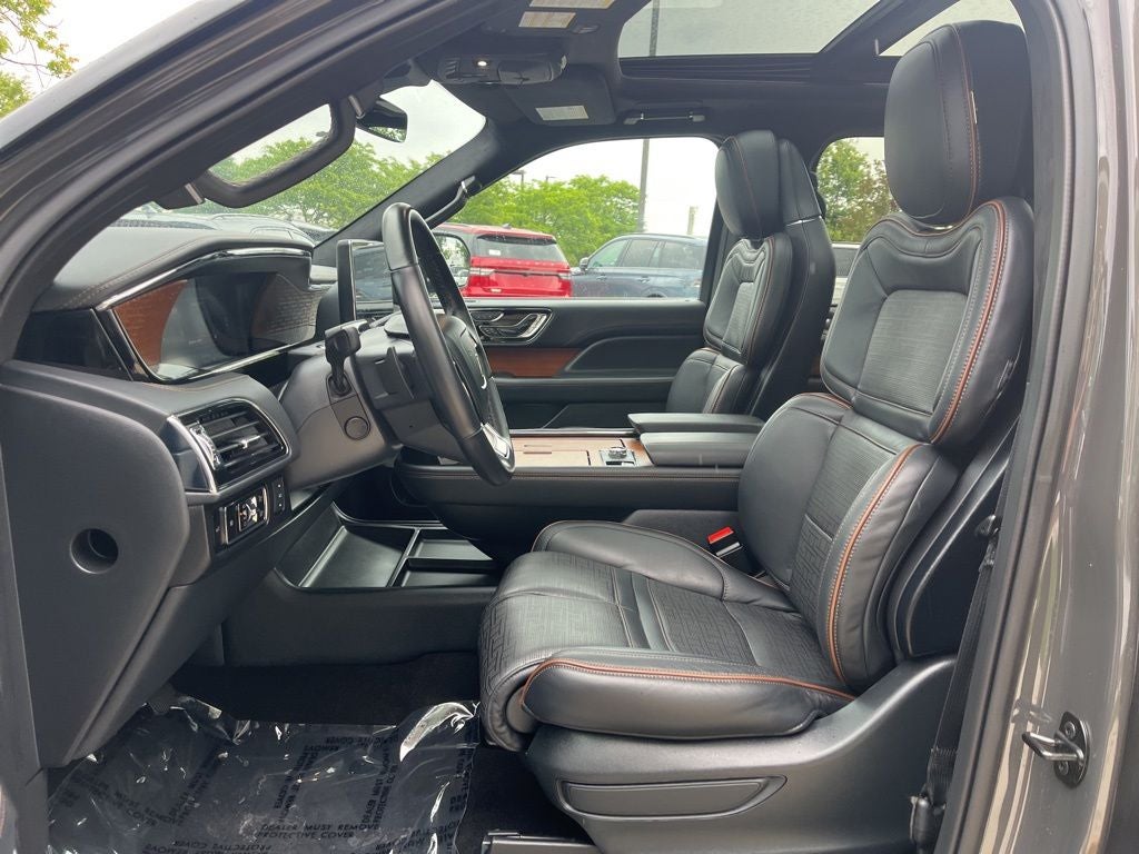 2023 Lincoln Navigator Black Label Special Eddition 4WD | Pano Roof | HD Tow Pkg