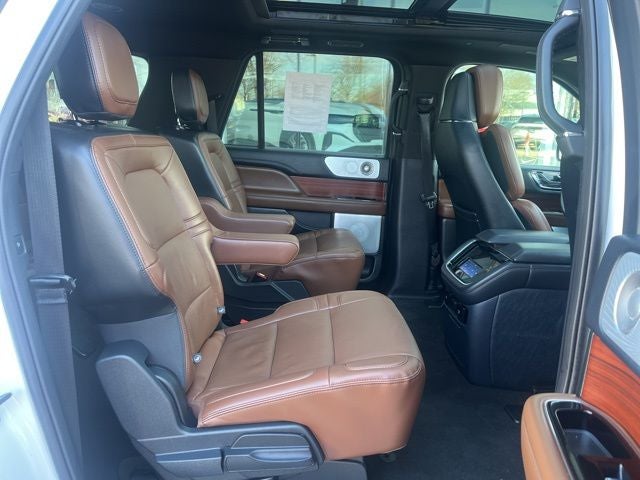 2024 Lincoln Navigator L Reserve 4WD | Pano Roof | HD Tow Pkg | 360 Cam | Lux Pkg