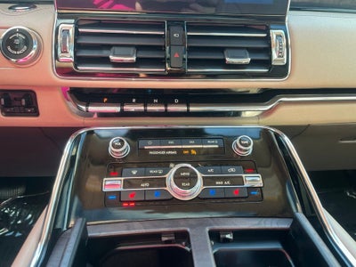 2024 Lincoln Navigator L Reserve | Bluecruise Equip | 360 Camera | HUD | Pano Roof