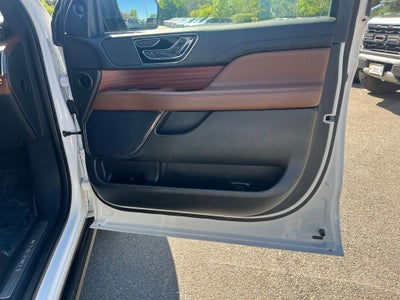 2022 Lincoln Navigator L Reserve 4WD | Pano Roof | 360 Cam | BLIS | HUD