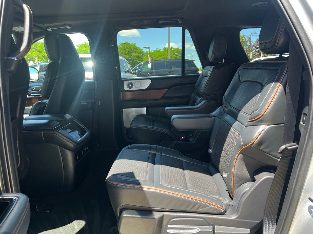 2023 Lincoln Navigator L Black Label 4WD | Pano Roof | 360 Cam | BLIS | HD Tow Pkg