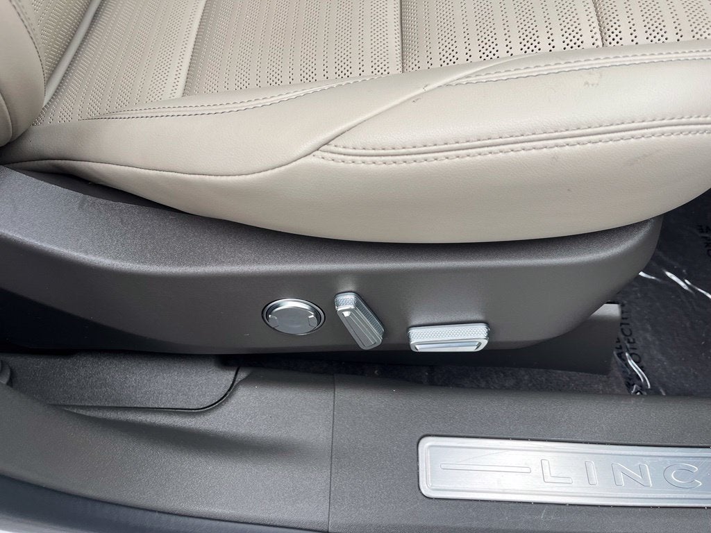 2024 Lincoln Nautilus Reserve II AWD | Pano Roof | 360 Cam | BLIS | Remote Start