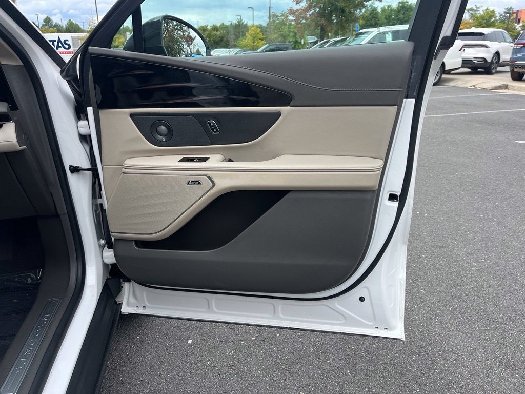 2024 Lincoln Nautilus Reserve II AWD | Pano Roof | 360 Cam | BLIS | Remote Start