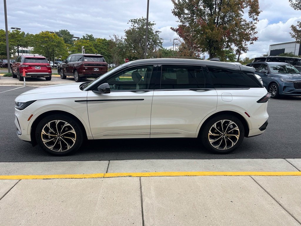 2024 Lincoln Nautilus Reserve II AWD | Pano Roof | 360 Cam | BLIS | Remote Start