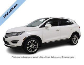2015 Lincoln MKC Base | Pano Moonroof | BLIS | Heated &amp; Ventilated Front