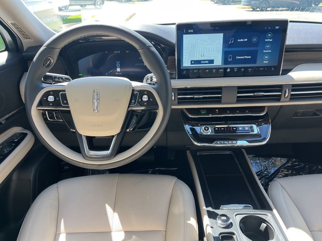 2026 Lincoln Corsair Plug-In Hybrid Grand Touring AWD | Nav | Pano Roof | BLIS
