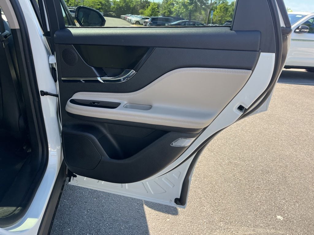 2026 Lincoln Corsair Plug-In Hybrid Grand Touring AWD | Nav | Pano Roof | BLIS