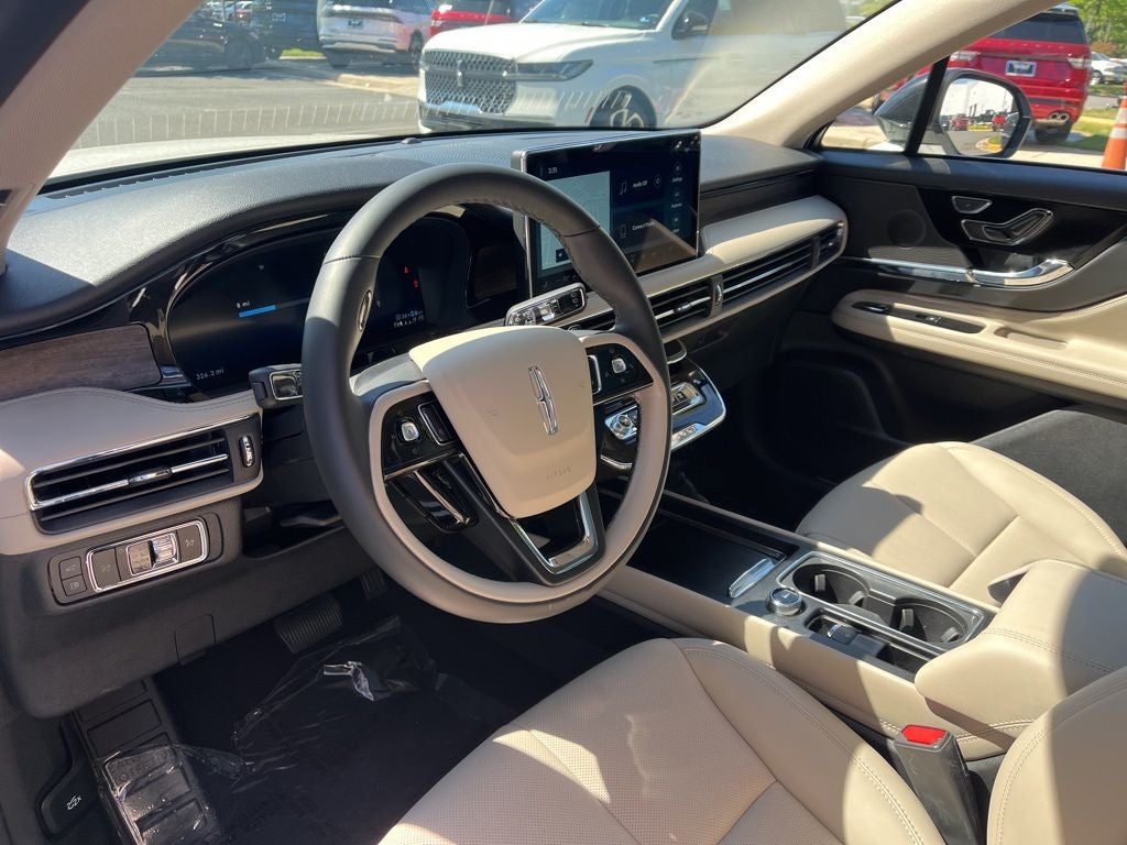 2026 Lincoln Corsair Plug-In Hybrid Grand Touring AWD | Nav | Pano Roof | BLIS