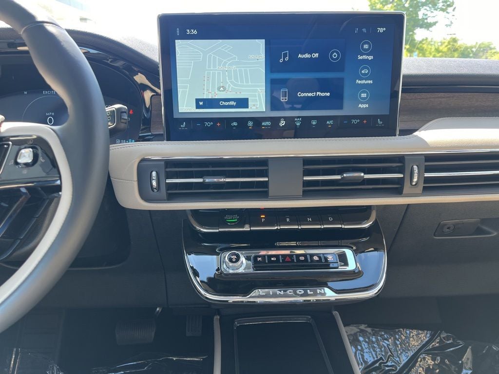 2026 Lincoln Corsair Plug-In Hybrid Grand Touring AWD | Nav | Pano Roof | BLIS